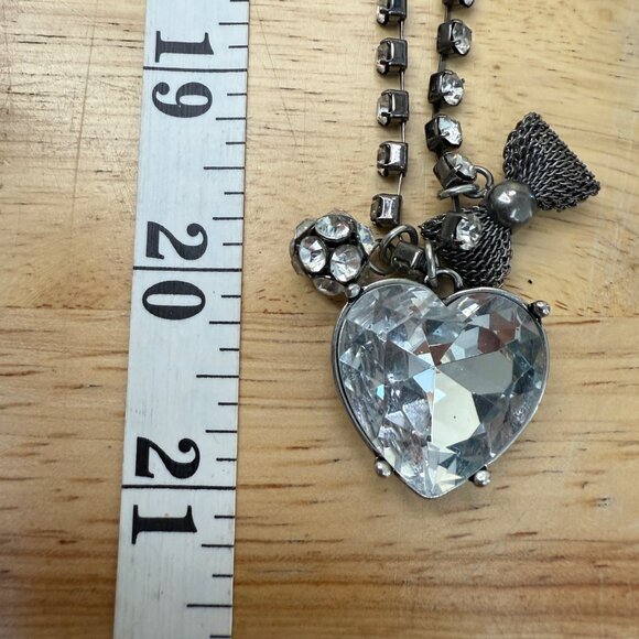 Betsey Johnson Rare Crystal Heart Pendant Necklace W/ Bow & Flower Charm - Picture 7 of 11